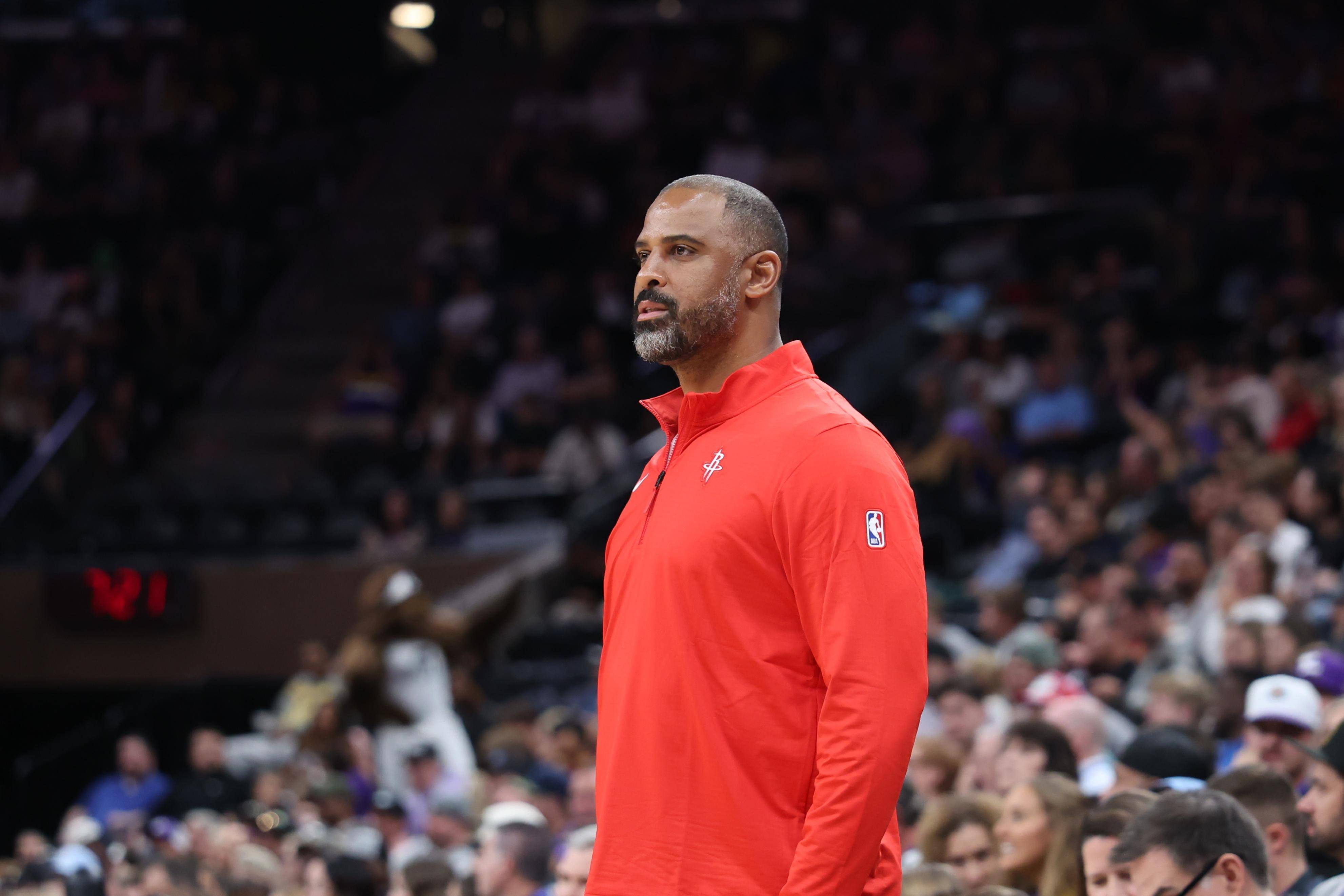 开云vip注册地址-杜兰特迎来七赛季出色发挥，独行侠观众热烈欢呼！-开云vip注册地址